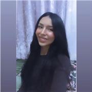 Profesora que imparte clases de castellano